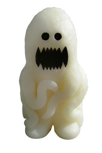 Architeuthis GID figure by We Kill You. Front view.