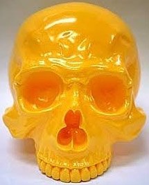 Skull Head 1/1 - Tiger Yellow figure, produced by Secret Base. Front view.