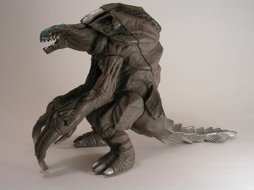 Orga figure, produced by Bandai. Front view.