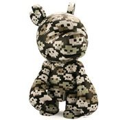 Frank Kozik Digi Skull KnuckleBear  figure by Touma, produced by Toy2R. Front view.