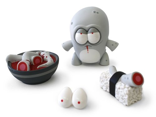 O-No Sushi: Greyscale - Bloody Edition figure by Andrew Bell, produced by Dyzplastic. Front view.