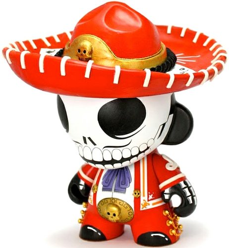 Los Hermanos Calavera Rojo  figure by The Beast Brothers, produced by Kidrobot. Front view.