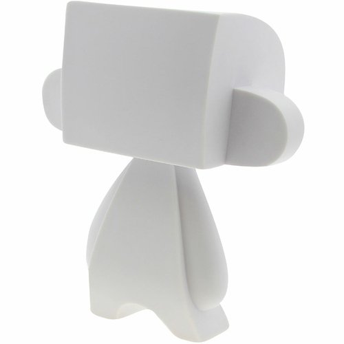 10 DIY MAD*l figure by Jeremy Madl (Mad), produced by Solid. Front view.