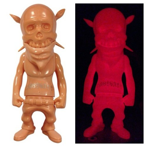 Rebel Ink - Candy Ball Chase Flesh - Red GID figure by Usugrow, produced by Secret Base. Back view.