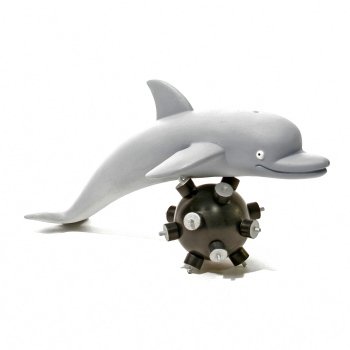I.W.G. - Desmond the Dolphin figure by Patrick Ma, produced by Rocketworld. Front view.