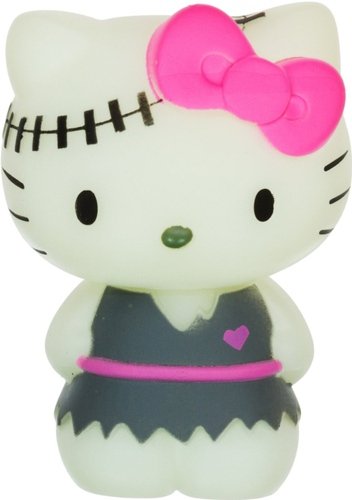 Hello Kitty Horror Mystery Minis - White Frankenstein figure by Sanrio, produced by Funko. Front view.