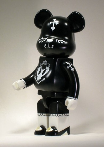 Material Lolita Be@rbrick 400% - Halloween '02