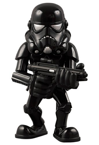 Shadow Stormtrooper - VCD Special No.74  figure by H8Graphix, produced by Medicom Toy. Front view.