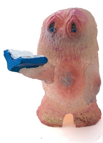 Reading Monster - Clear Pink GID figure by Uhoh Toys. Front view.