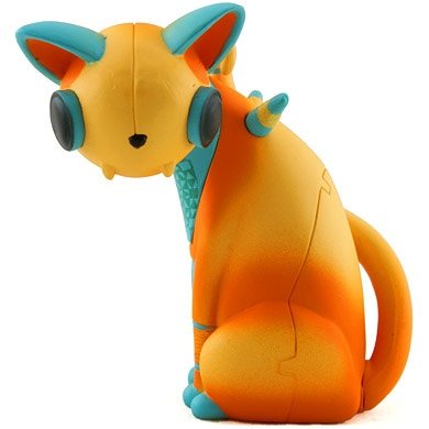 Ferine figure by Damon Soule, produced by Kidrobot. Front view.