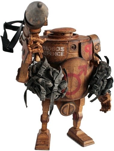 Phobos Defense Bramble figure by Ashley Wood, produced by Threea. Front view.