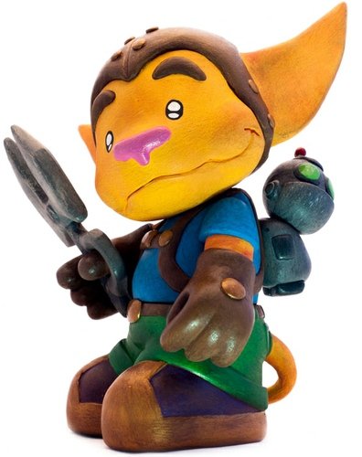 Ratchet & Clank Tribute figure by Bash Projects. Front view.