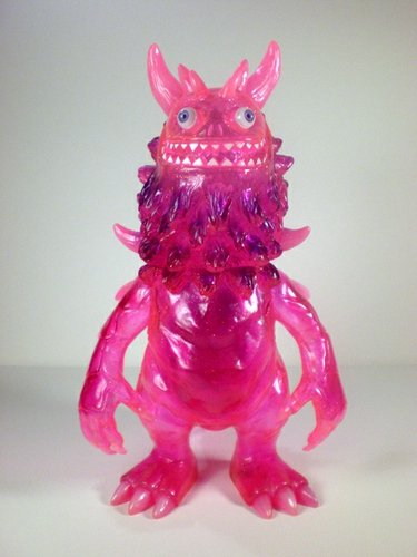 Rangeas T9G  figure by Koji Harmon (Cometdebris), produced by Intheyellow. Front view.