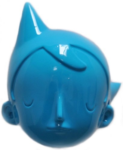 Heres Thinking of You... (Turquoise) figure by Yoskay Yamamoto, produced by Pretty In Plastic. Front view.