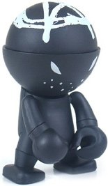SDCC 07 Anarchy Black figure by Frank Kozik, produced by Play Imaginative. Front view.