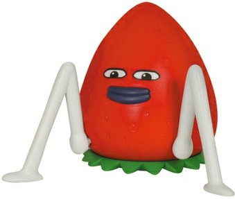 I Seiji Strawberry figure by Fuji Television, produced by Medicom Toy. Front view.