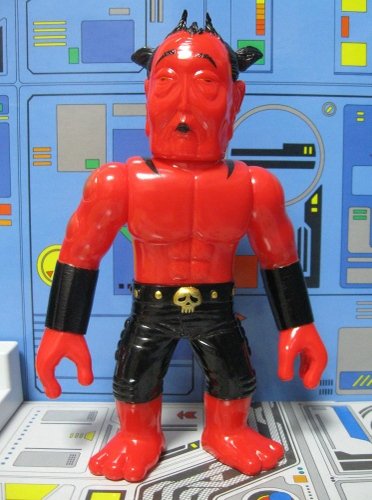 Devilman figure by Realxhead X Atom A. Amaresura X Mirock Toy. Front view.