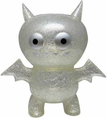 Ice Bat Kaiju - Deep Freeze figure by David Horvath, produced by Intheyellow. Front view.