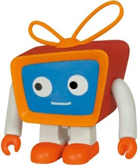 TV-Kun figure by Fuji Television, produced by Medicom Toy. Front view.