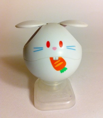 Haro - (animal) Rabbit figure, produced by Bandai. Front view.