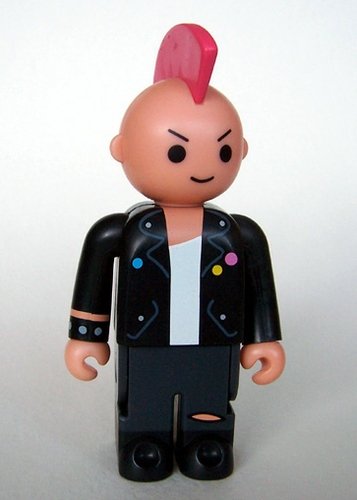Babekub Punk figure, produced by Medicom Toy. Front view.