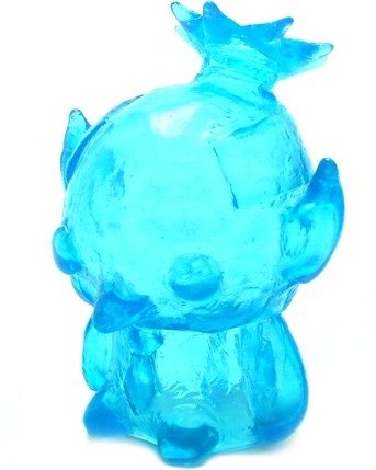 Samurai - Clear Blue figure by Devilrobots, produced by Wonderwall. Front view.