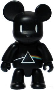 Dark Side figure, produced by Toy2R. Front view.
