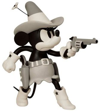 Minnie Mouse (from Two-Gun Mickey) - VCD No.39 figure by Disney, produced by Medicom Toy. Front view.