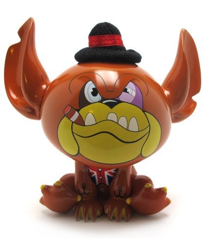 Winston the Bulldog figure by Triclops, produced by Mindstyle. Front view.