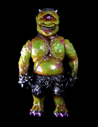 Ollie - Blix figure by Lash, produced by Mutant Vinyl Hardcore. Front view.