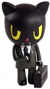 Agent Meow figure by Simone Legno (Tokidoki), produced by Tokidoki. Front view.