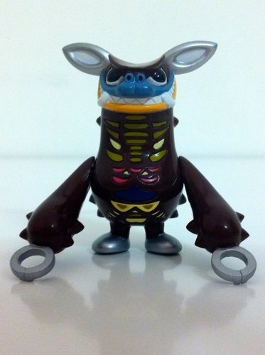 Gyango - normal version figure by Touma, produced by Bandai. Front view.