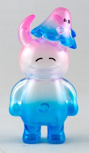 Uamou & Boo - Blue Clear Pink Fade figure by Ayako Takagi, produced by Uamou. Front view.