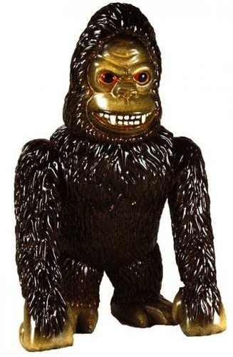 Ape Brown Figure figure by Miles Nielsen, produced by Munktiki. Front view.