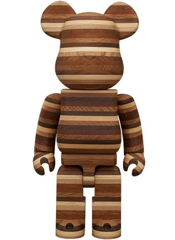 Horizon Be@rbrick 400% figure by Karimoku, produced by Medicom Toy. Front view.