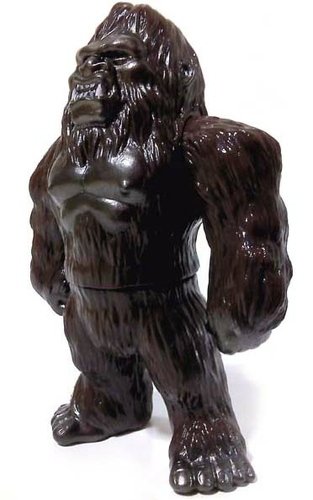 Bigfoot (ビッグフット) figure, produced by Iwa Japan. Front view.