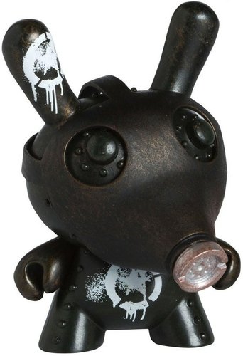 Gas Mask Special-Ops  figure by Drilone, produced by Kidrobot. Front view.