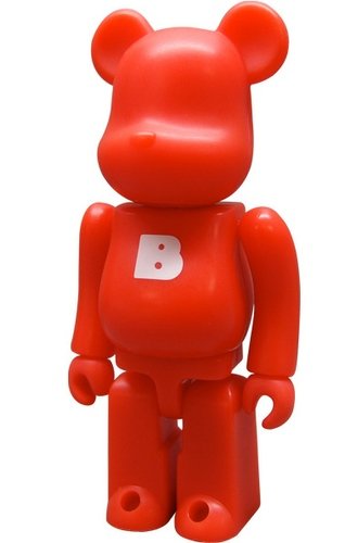 Basic Be@rbrick Series 3 - B figure, produced by Medicom Toy. Front view.