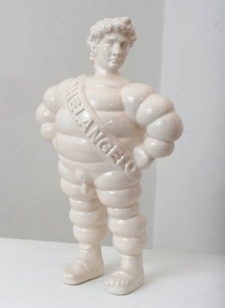 Michel-angelo figure by Francesco De Molfetta, produced by Francesco De Molfetta. Front view.