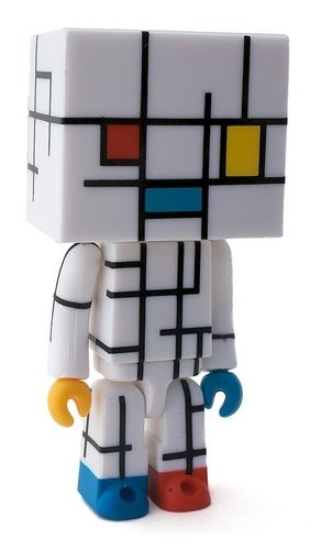 cubism figure by Devilrobots, produced by Medicomtoy. Front view.