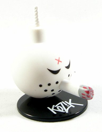 White Bomb figure by Frank Kozik, produced by Toy2R. Front view.