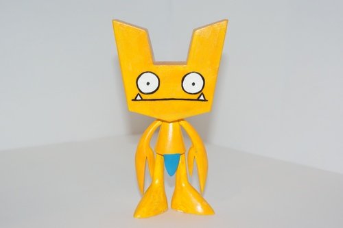 Dekoboko Boys Wage Uglydoll Custom figure by David Horvath X Sun-Min Kim X Furifuri, produced by Play Imaginative. Front view.