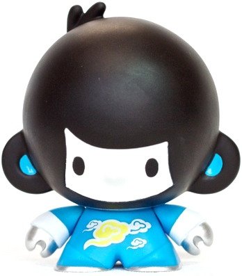 Baby Di Di - Blue  figure by Veggiesomething (James Liu), produced by Crazy Label. Front view.