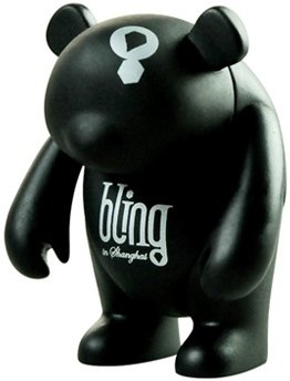 Yoka Bling in Shanghai figure, produced by Adfunture. Front view.