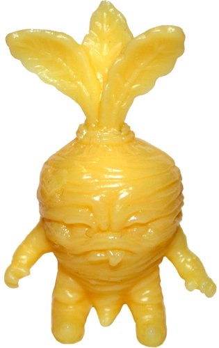 Baby Butta Beet - Light Yellow figure by Scott Tolleson, produced by October Toys. Front view.