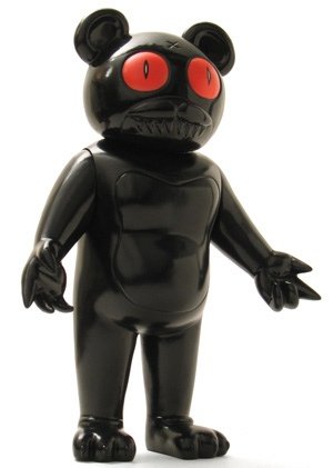 Dero - Shadow Bear  figure by Jermaine Rogers, produced by Strangeco. Front view.