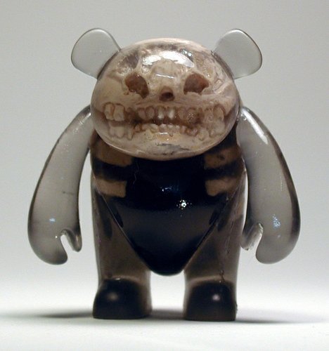 Drachenloch Cave Bear figure by Scott Wilkowski, produced by Adfunture. Front view.