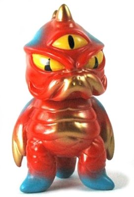Mini TriPus - TAG Exclusive figure by Mark Nagata, produced by Max Toy Co.. Front view.
