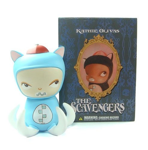 Aubrie - MyPlasticHeart Exclusive figure by Kathie Olivas, produced by Mindstyle. Front view.