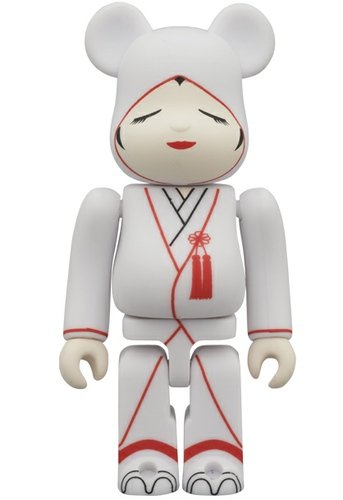 Bride Be@rbrick 100% (2. Ver) figure, produced by Medicom Toy. Front view.